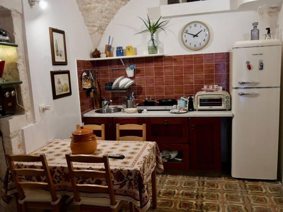 Residenza Le Tre Volte - Colazione Inclusa Con Ticketbar Martina Franca Exteriör bild